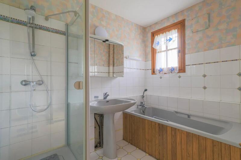 Maison - 162 m² - 6 pièces