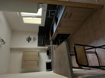 Maison - 124 m² - 8 pièces