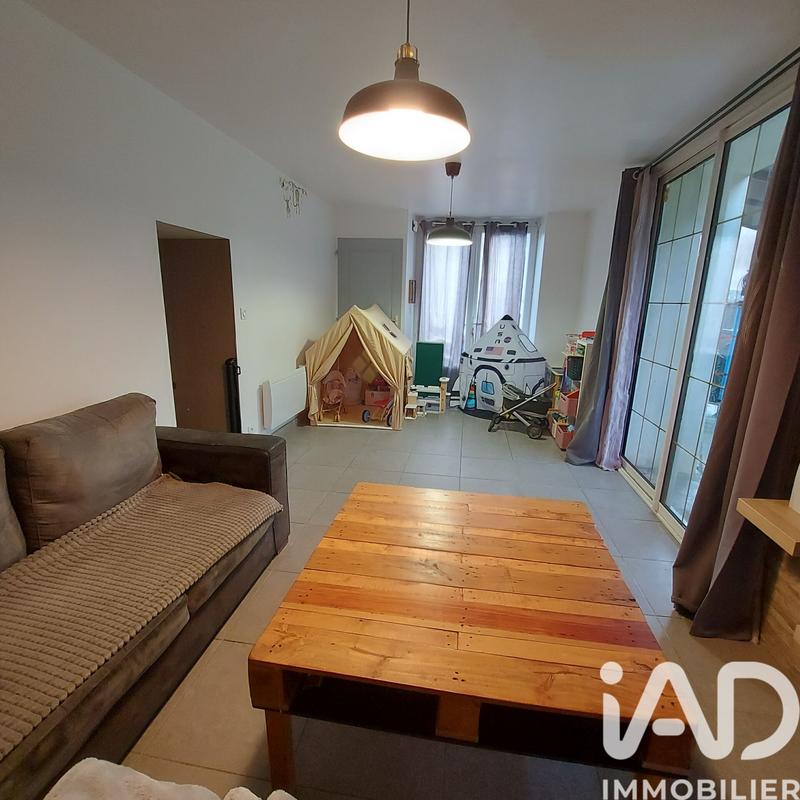 Maison - 95 m² - 5 pièces