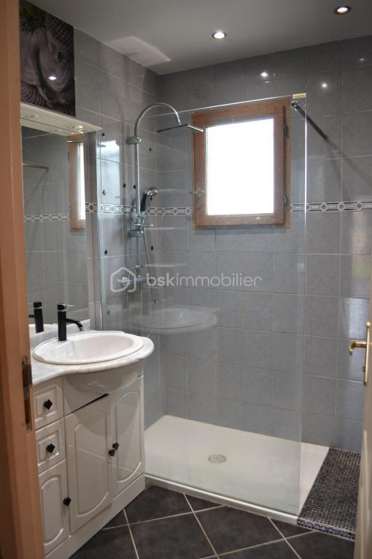 Maison traditionnelle - 107 m² - 5 pièces