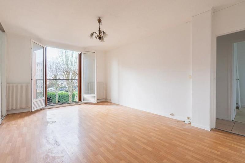 Appartement - 64 m² - 4 pièces