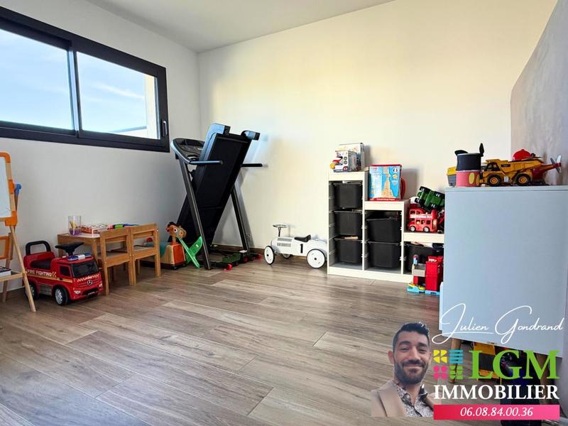 Maison - 137 m² - 5 pièces