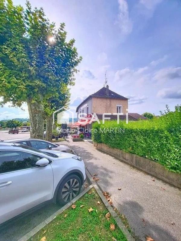 Local commercial - 190 m² - 8 pièces