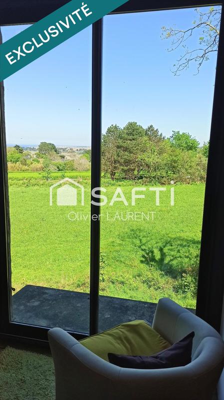 Maison - 252 m² - 9 pièces