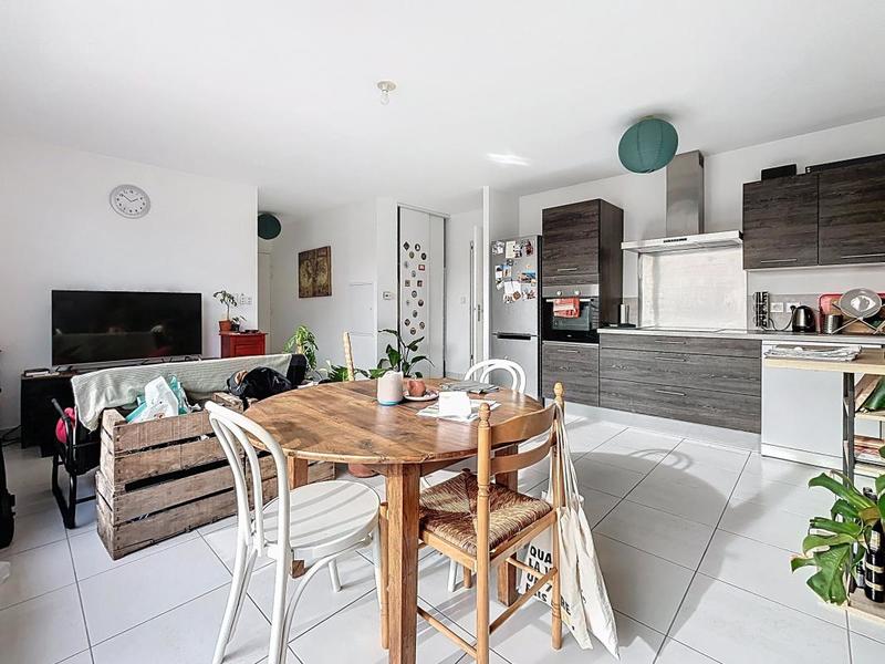 Appartement - 72 m² - 3 pièces