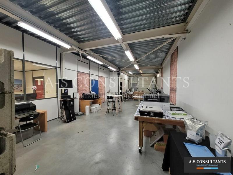 Local commercial - 440 m²