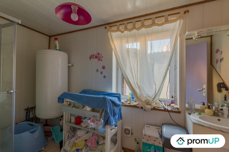 Maison - 95 m² - 6 pièces