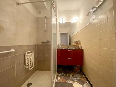 Appartement - 79 m² - 5 pièces