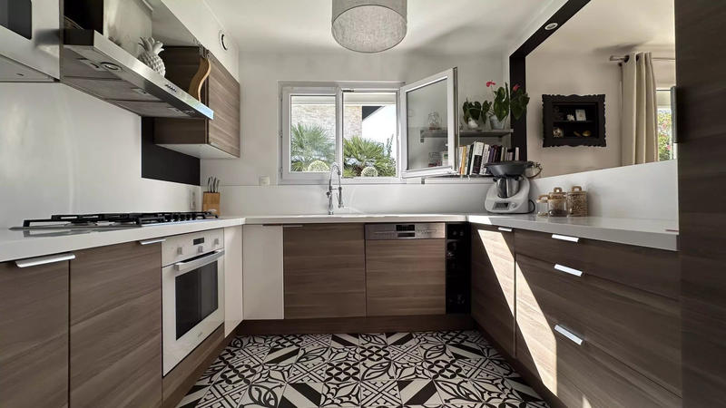 Maison - 135 m² - 7 pièces