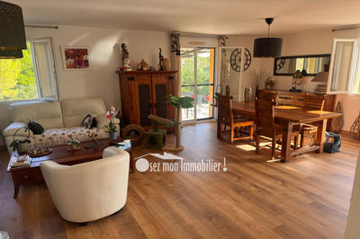 Maison - 110 m² - 4 pièces