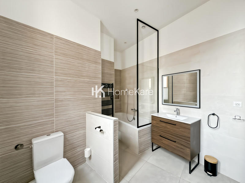 Appartement - 112 m² - 5 pièces