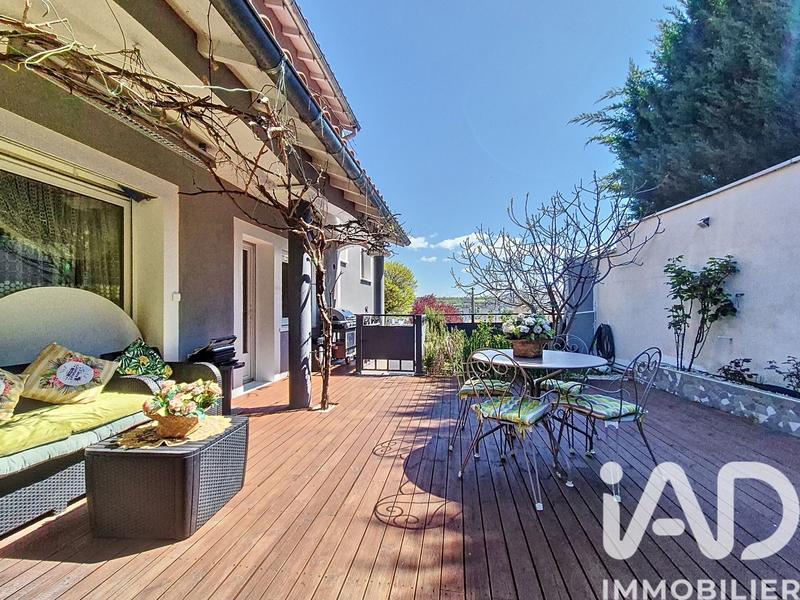 Maison - 163 m² - 5 pièces