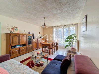 Appartement - 88 m² - 4 pièces