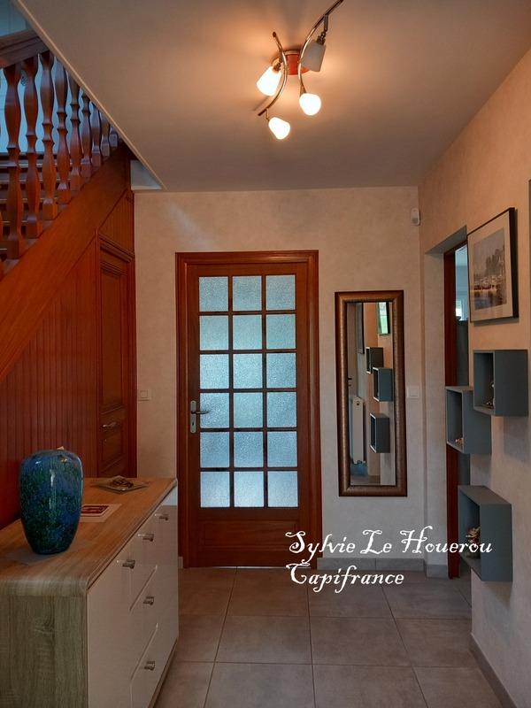 Maison - 187 m² - 11 pièces