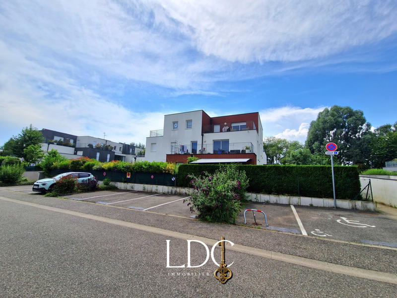 Appartement - 82 m² - 4 pièces