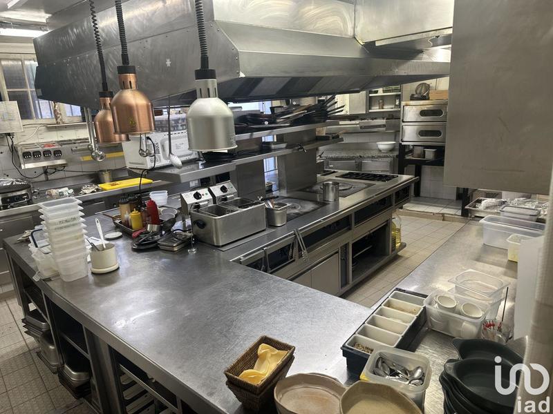 Local commercial - 222 m²