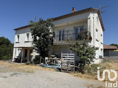 Maison - 185 m² - 11 pièces