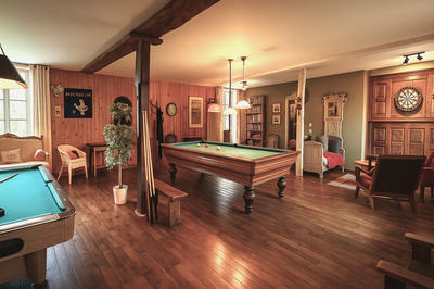 Moulin - 621 m² - 16 pièces