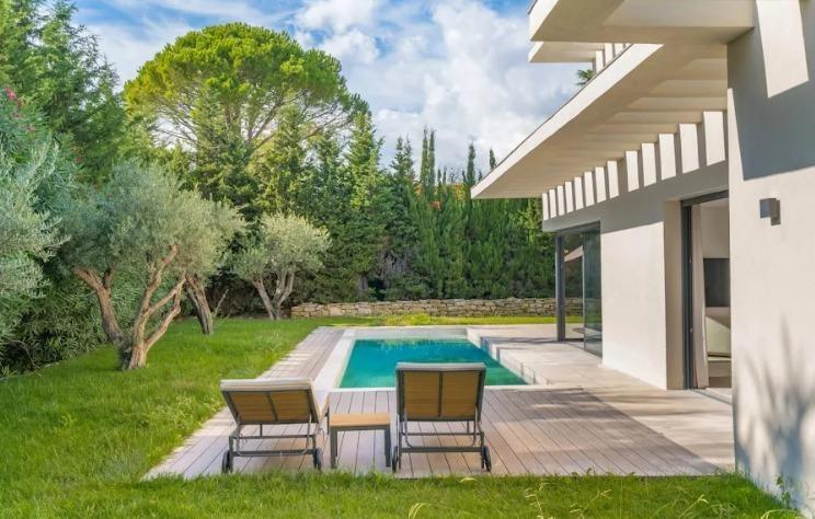 Villa - 400 m² - 7 pièces