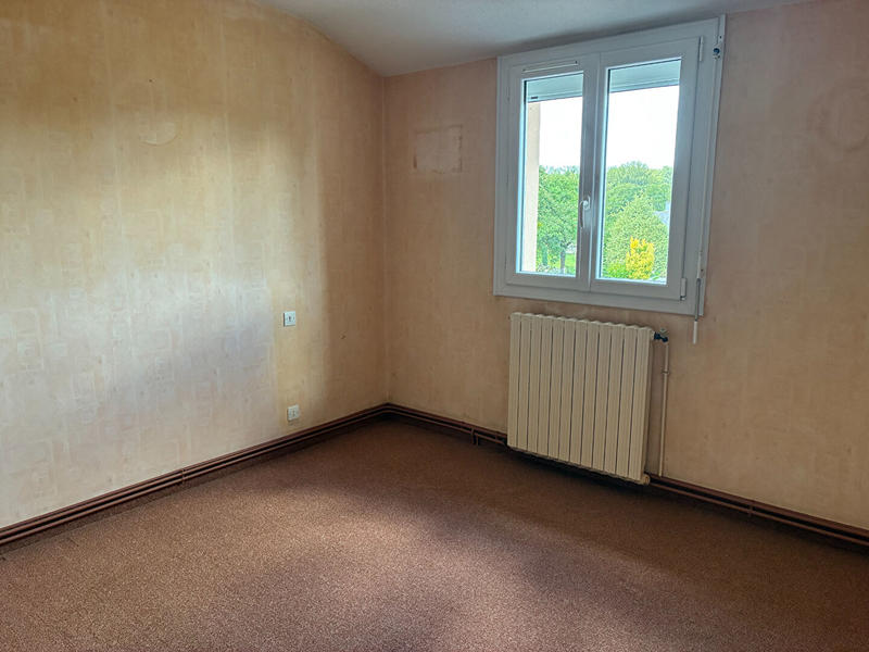 Maison - 93 m² - 5 pièces