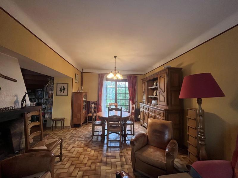 Maison - 169 m² - 5 pièces