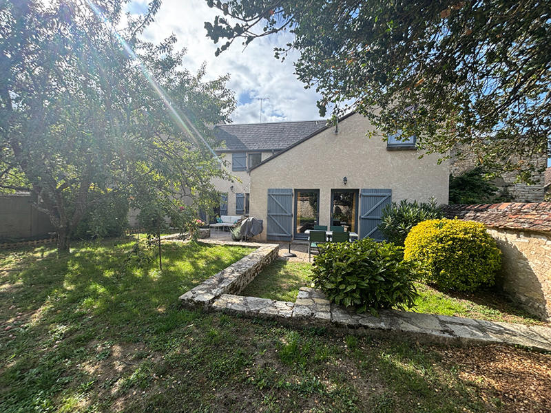 Maison - 212 m² - 6 pièces