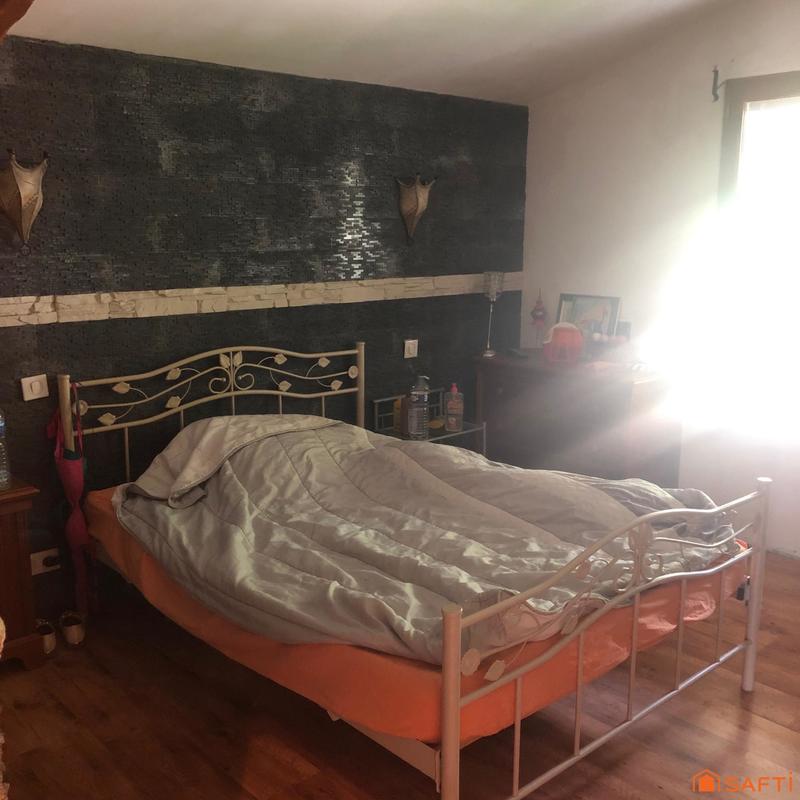 Maison - 190 m² - 6 pièces