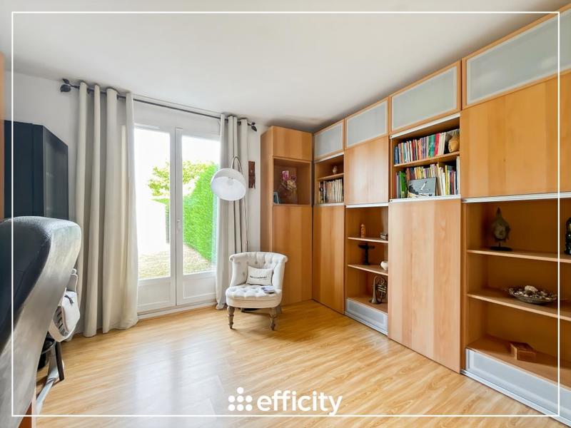 Maison - 195 m² - 8 pièces