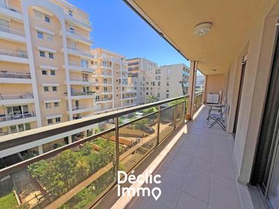 Appartement - 67 m² - 3 pièces