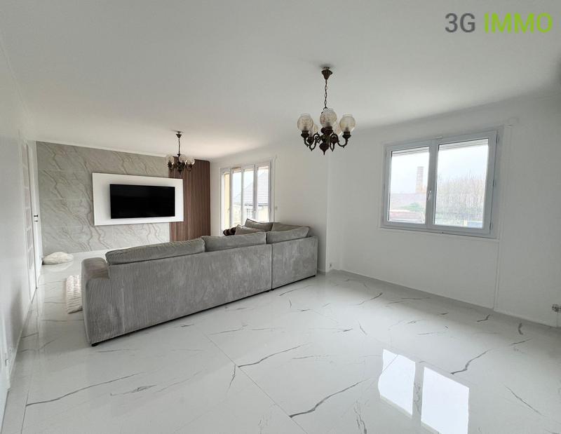 Maison - 137 m² - 7 pièces