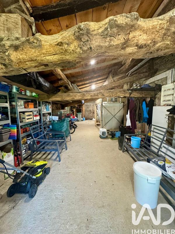 Maison - 217 m² - 6 pièces