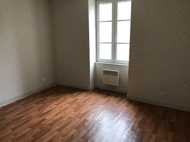 Appartement - 95 m² - 5 pièces