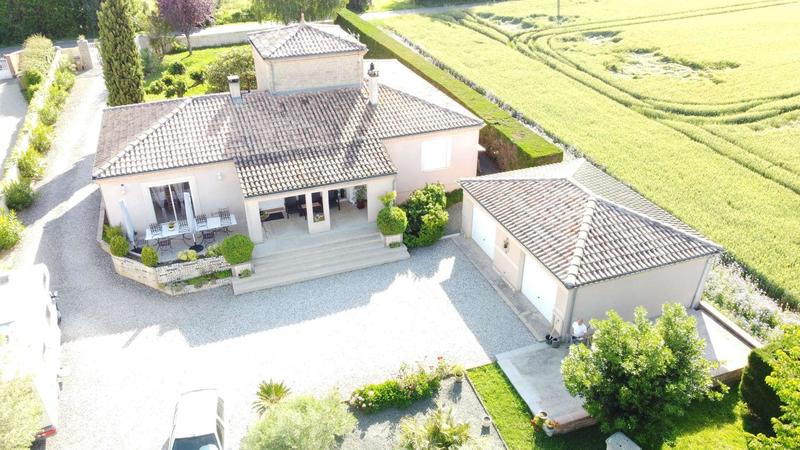 Maison - 165 m² - 6 pièces