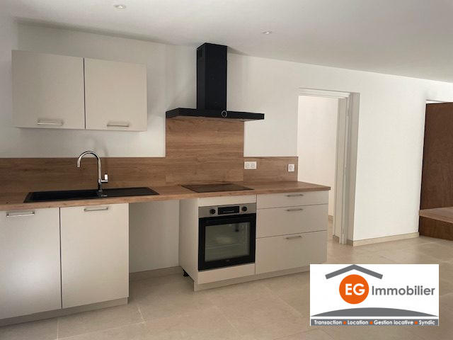 Appartement - 110 m² - 4 pièces