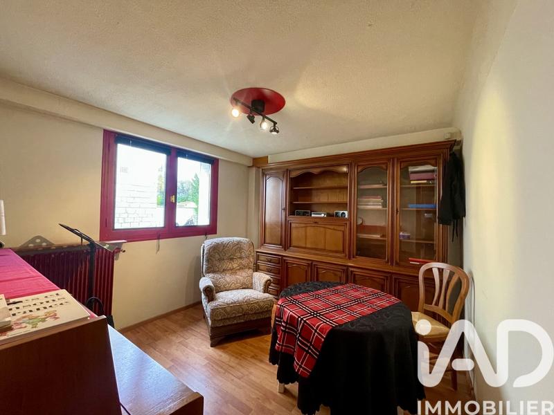 Maison - 140 m² - 7 pièces