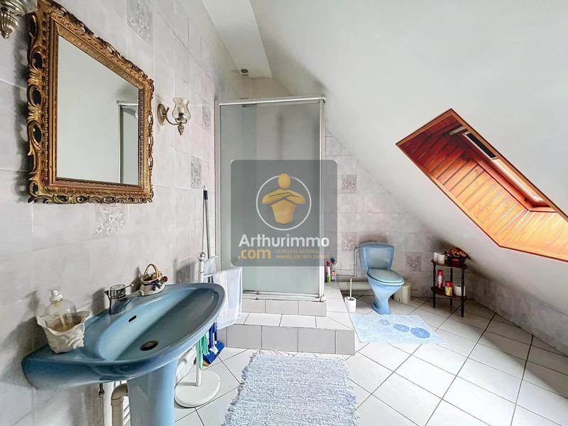 Maison - 122 m² - 7 pièces