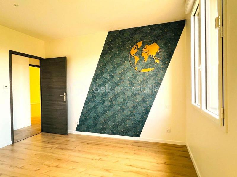 Appartement - 97 m² - 4 pièces