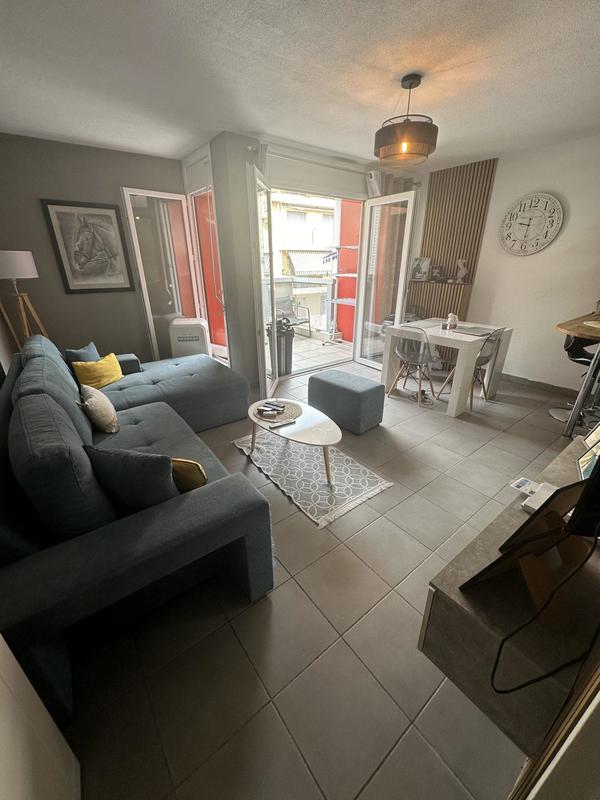 Appartement - 45 m² - 2 pièces