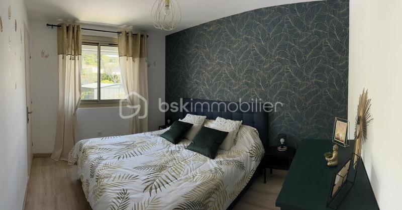 Villa - 181 m² - 8 pièces