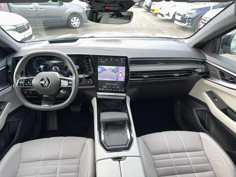 Renault Espace E-Tech hybrid 200 Iconic