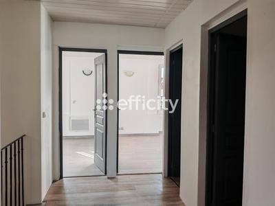 Appartement - 100 m² - 3 pièces