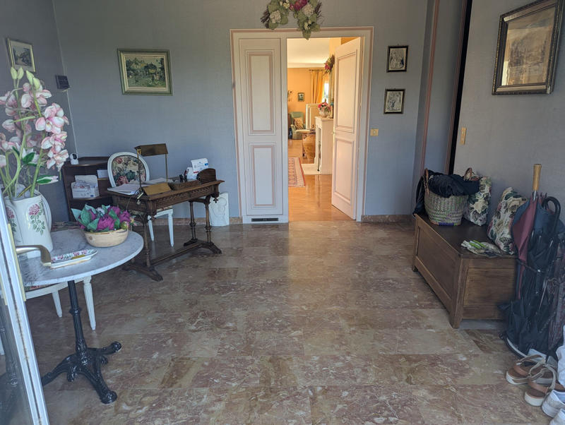 Maison - 220 m² - 5 pièces