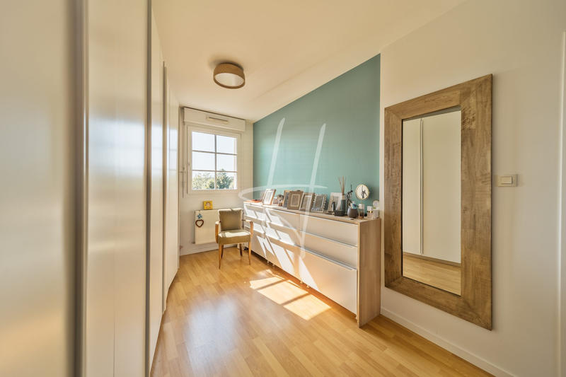 Maison - 96 m² - 5 pièces