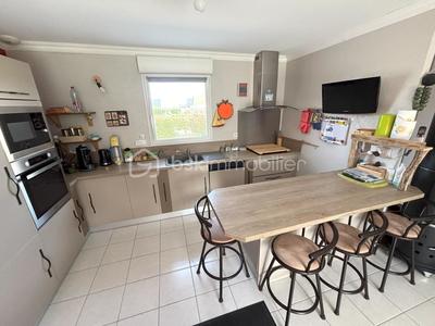 Maison - 79 m² - 4 pièces