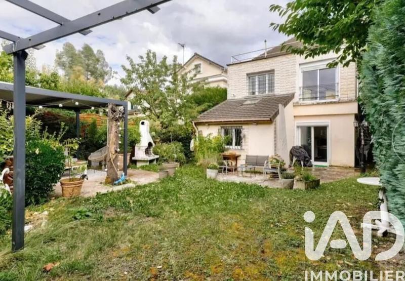 Maison - 168 m² - 6 pièces