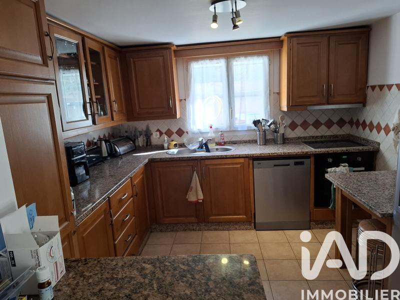 Maison - 161 m² - 5 pièces