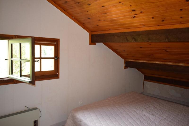 Maison - 230 m² - 8 pièces