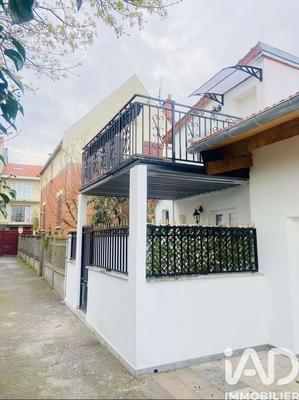 Maison de ville - 62 m² - 4 pièces