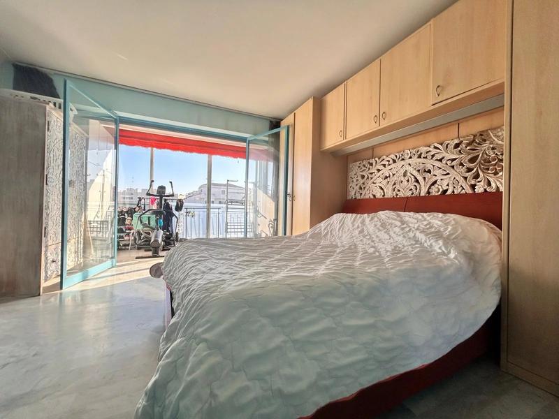 Appartement - 60 m² - 2 pièces