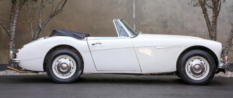 Austin-Healey Healey 3000 Bj8 Convertible Sports Car